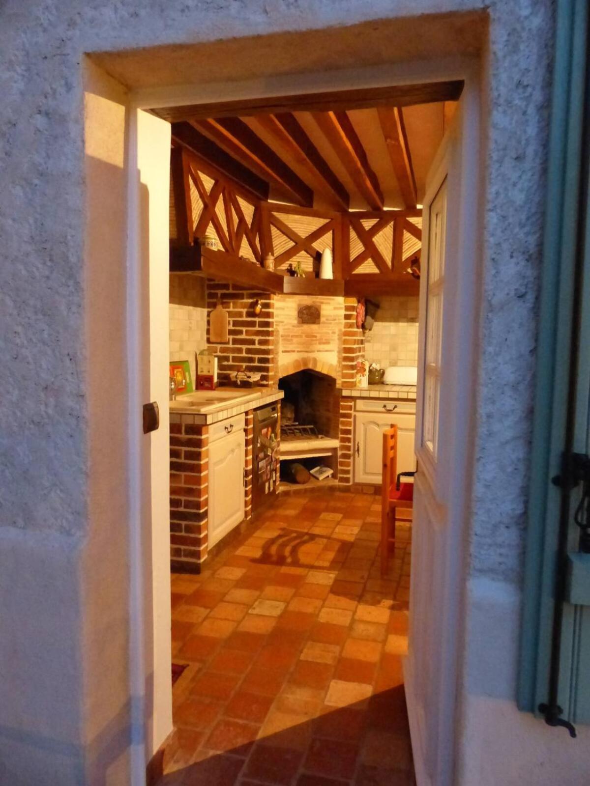 Maison D'Hotes La Source Magny-les-Hameaux Eksteriør billede